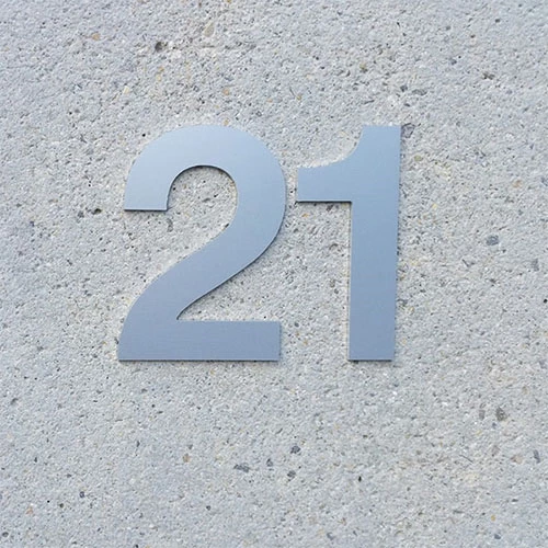 Chiffre découpé en gravoply.webp